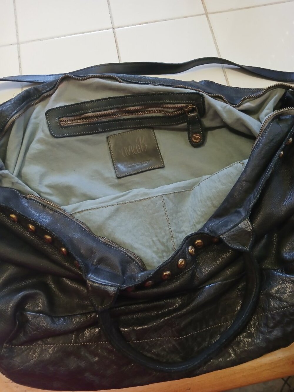 Handbag
